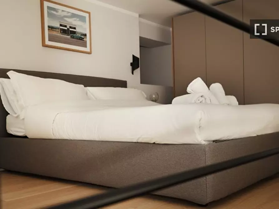 Immagine 15 di Appartamento in affitto  in Via Cenisio a Milano