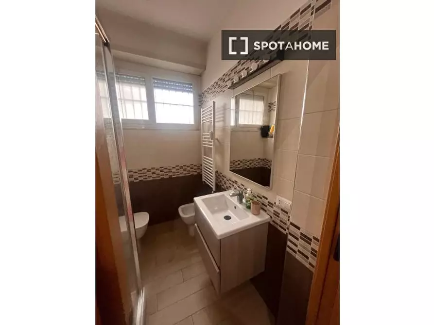 Immagine 15 di Appartamento in affitto  in Via Carlo Denina a Roma