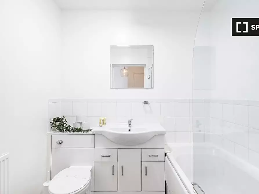 Immagine 9 di Appartamento in affitto  in Innerd Court a Croydon