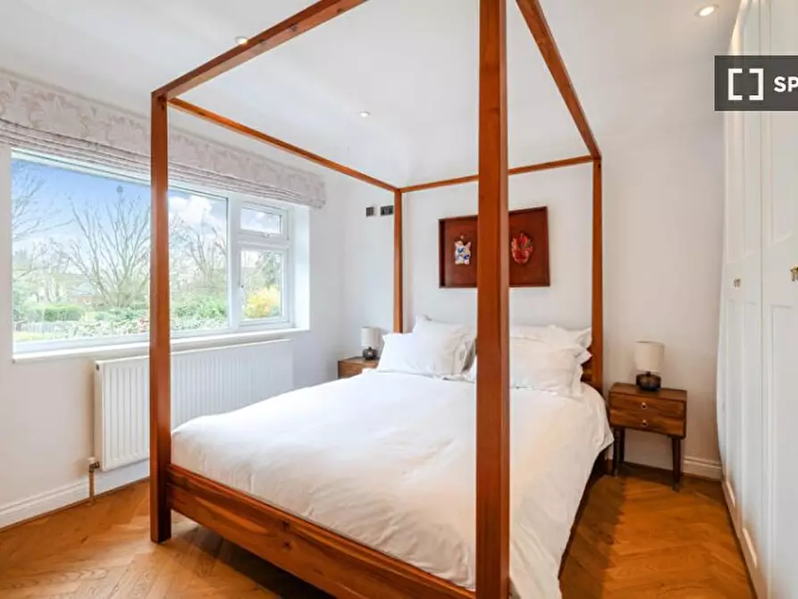 Immagine 5 di Appartamento in affitto  in West Drayton Park Avenue a Hillingdon