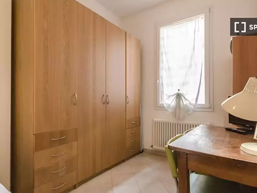 Immagine 17 di Appartamento in affitto  in Via Schiavonia a Bologna