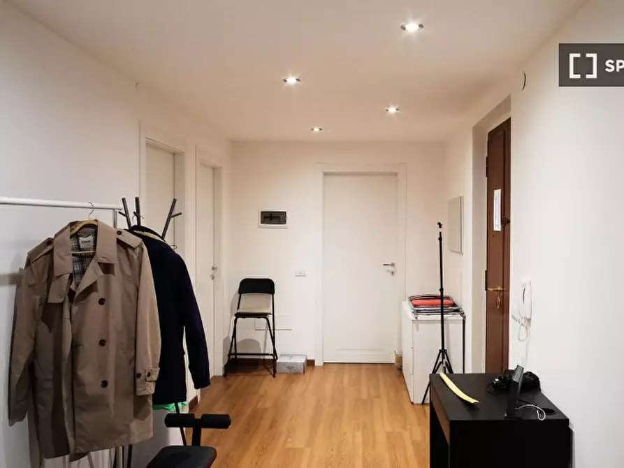 Immagine 10 di Camera condivisa in affitto  in Via del Sansovino a Firenze