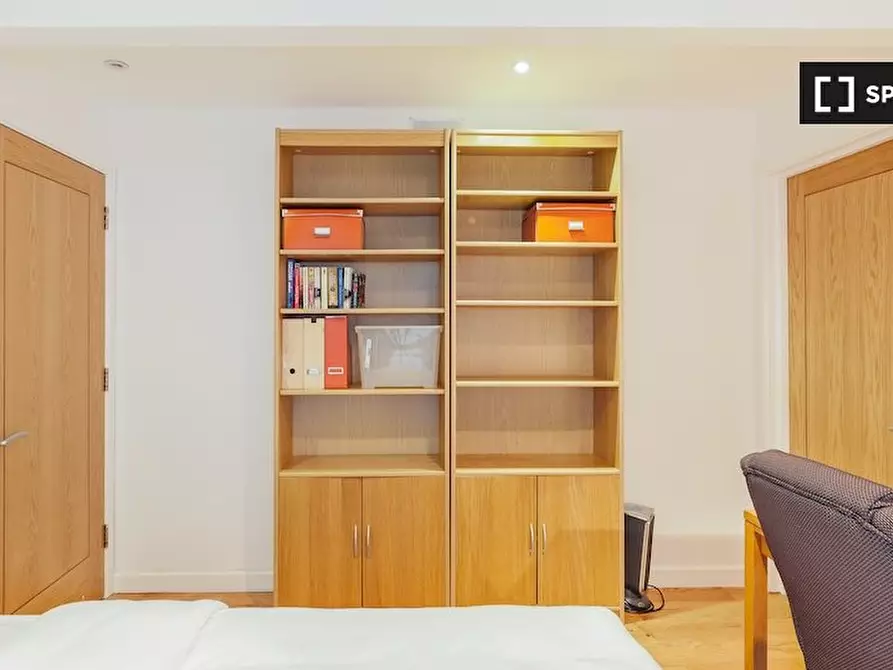 Immagine 16 di Appartamento in affitto  in Freegrove Rd a Islington