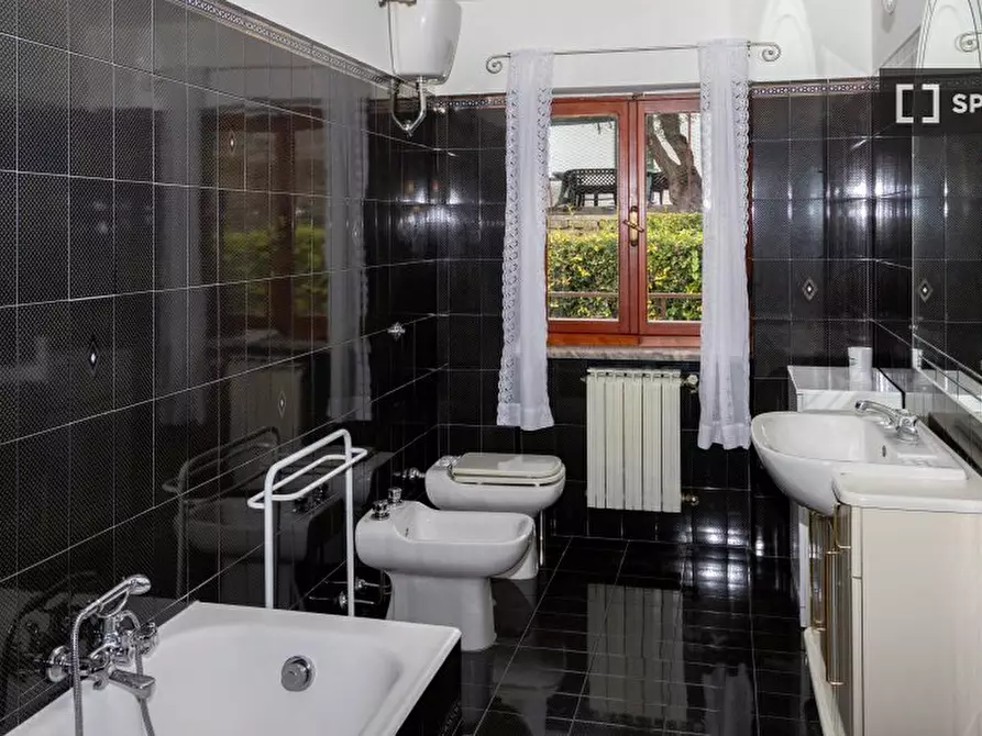 Immagine 2 di Appartamento in affitto  in Via Don Umberto Terenzi a Roma