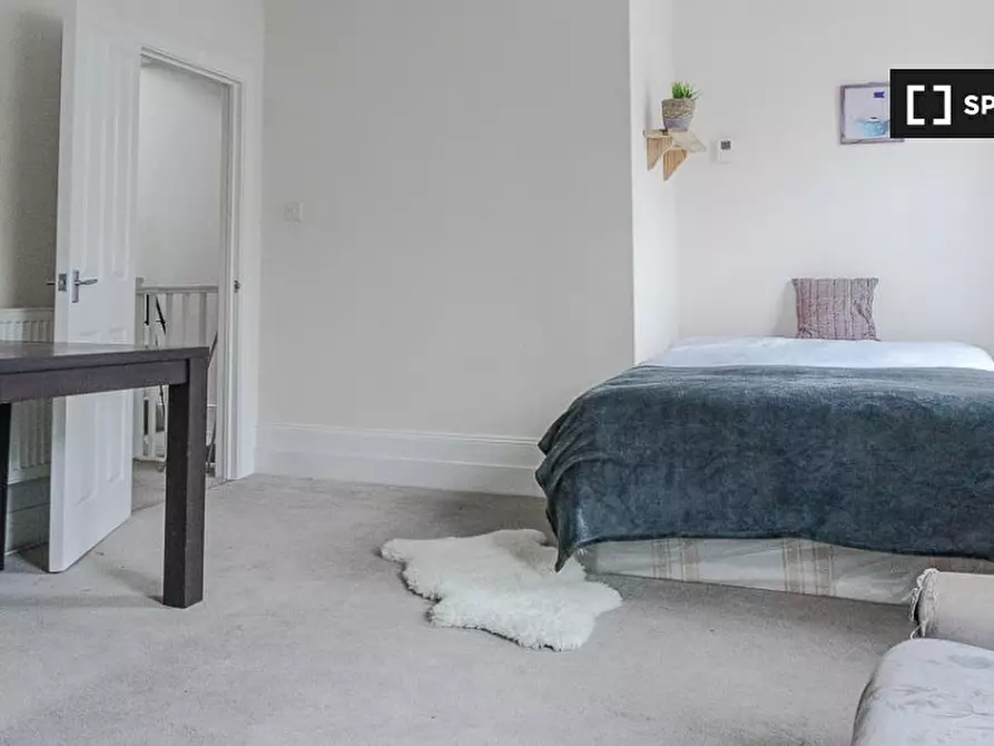 Immagine 4 di Camera condivisa in affitto  in Coldharbour Ln a Lambeth