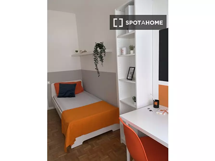 Immagine 2 di Camera condivisa in affitto  in Fratelli Perini a Trento