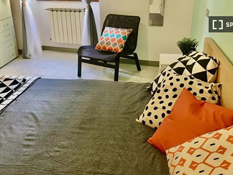 Immagine 8 di Camera condivisa in affitto  in Via del Ponte Rosso a Firenze