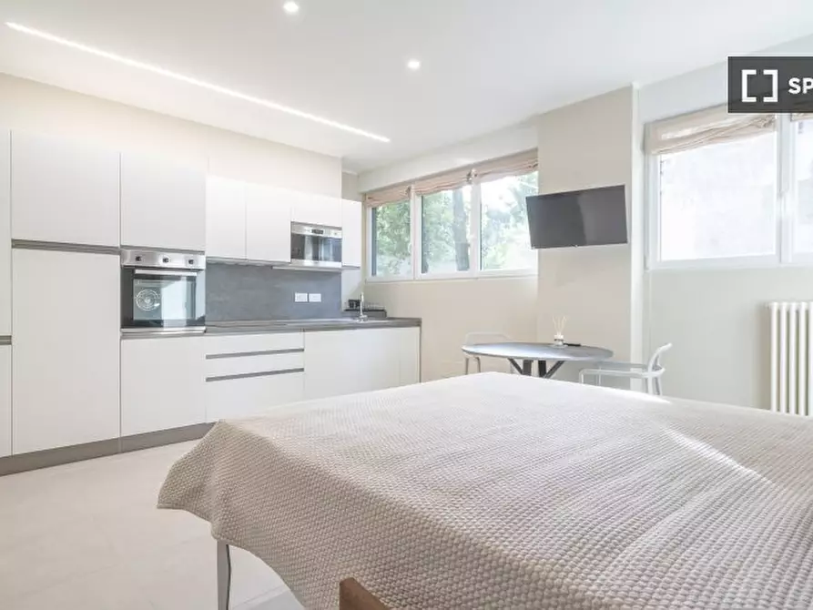 Immagine 16 di Ufficio in affitto  in Via Giovanni Battista Piranesi a Milano