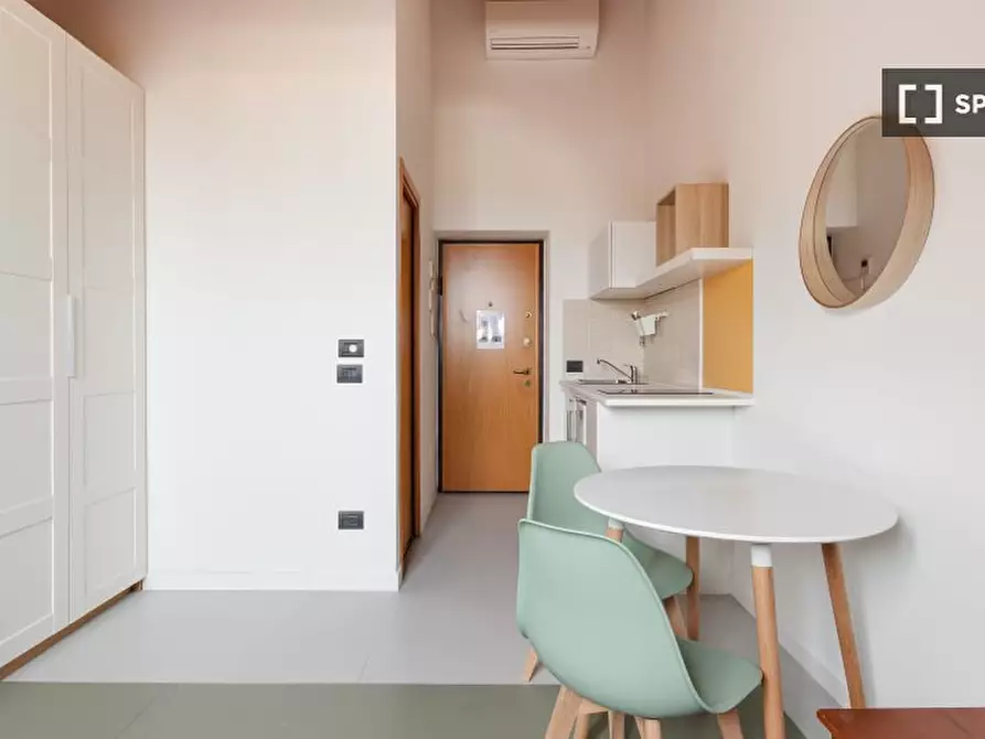 Immagine 10 di Ufficio in affitto  in Corso Magenta a Milano