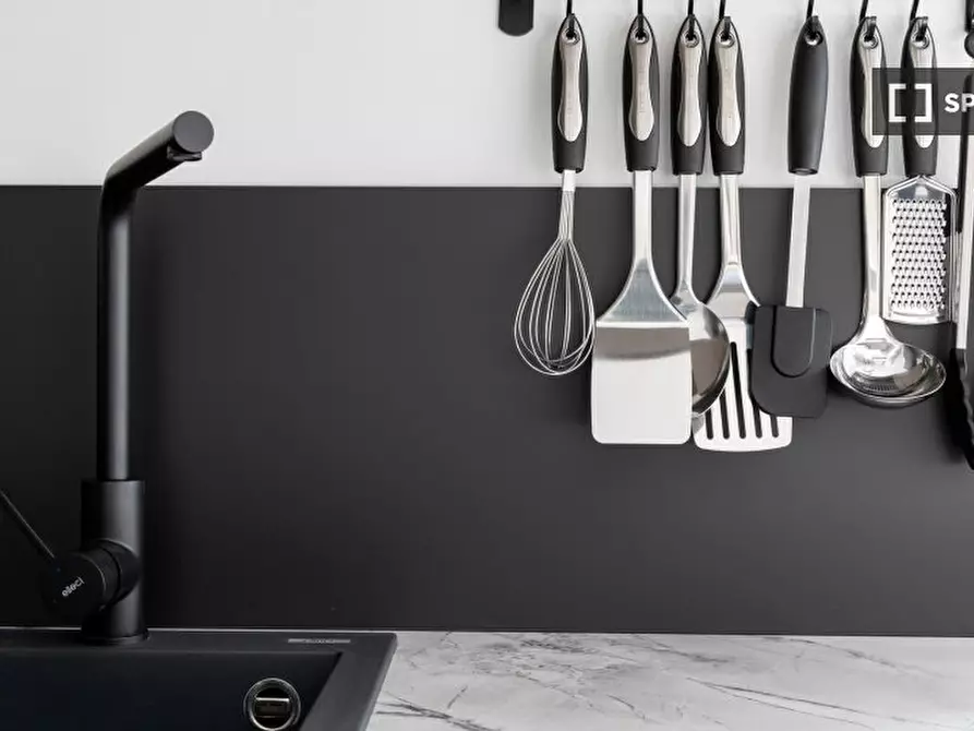 Immagine 16 di Ufficio in affitto  in Via Tartini a Milano