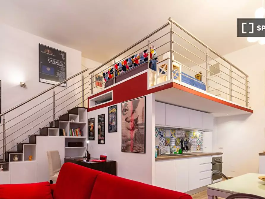 Immagine 2 di Appartamento in affitto  in Corso Umberto I a Napoli