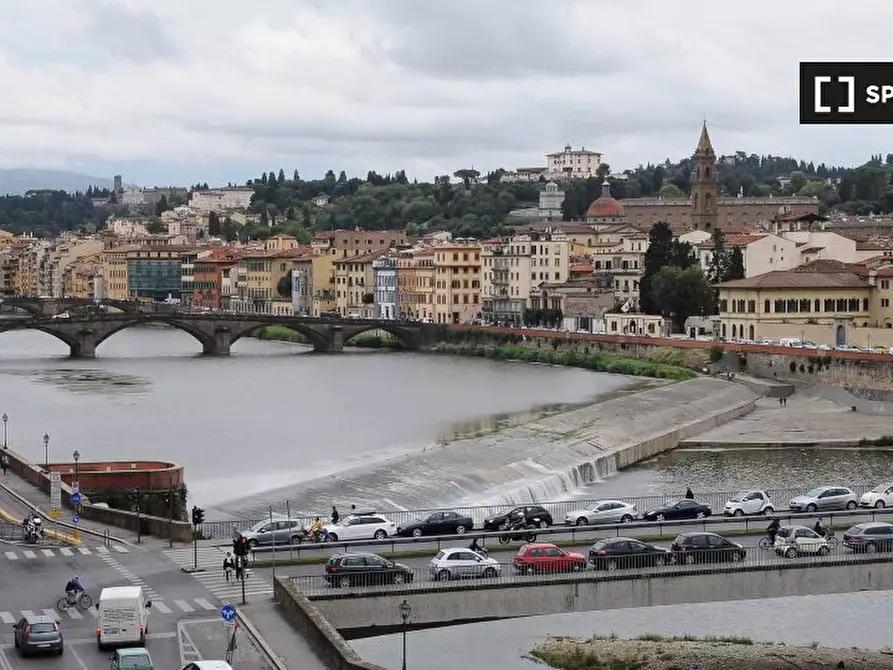 Immagine 10 di Appartamento in affitto  in Lungarno Amerigo Vespucci a Firenze