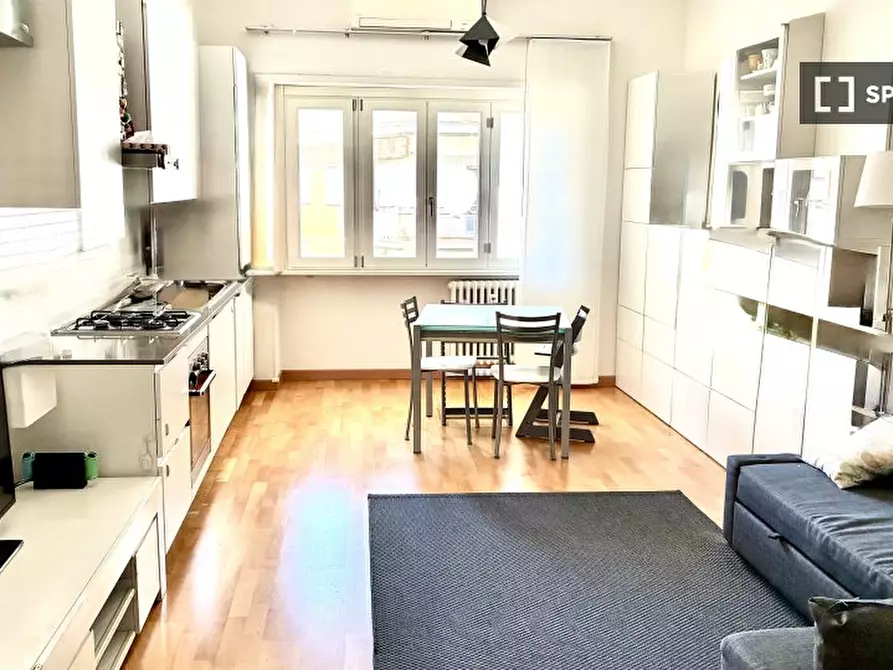 Immagine 3 di Appartamento in affitto  in Via Val d'Ala a Roma