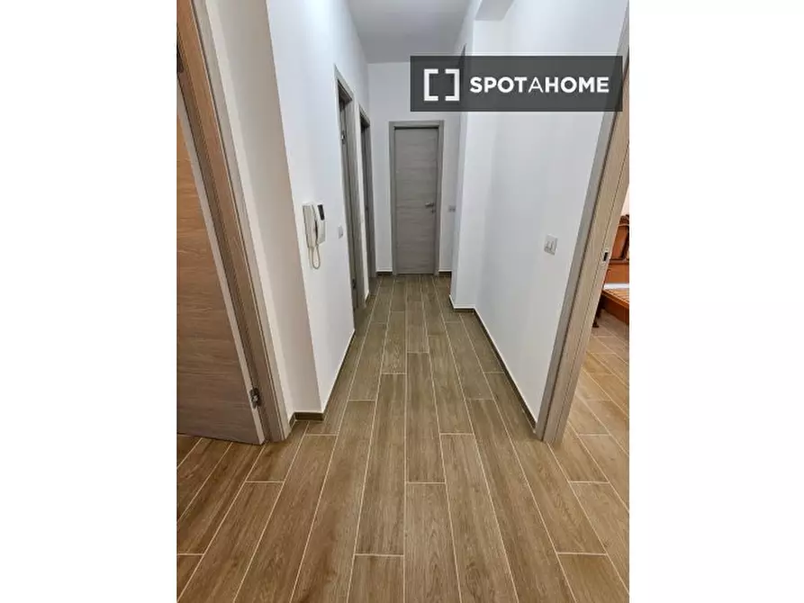 Immagine 13 di Camera condivisa in affitto  in Via Sem Benelli a Milano