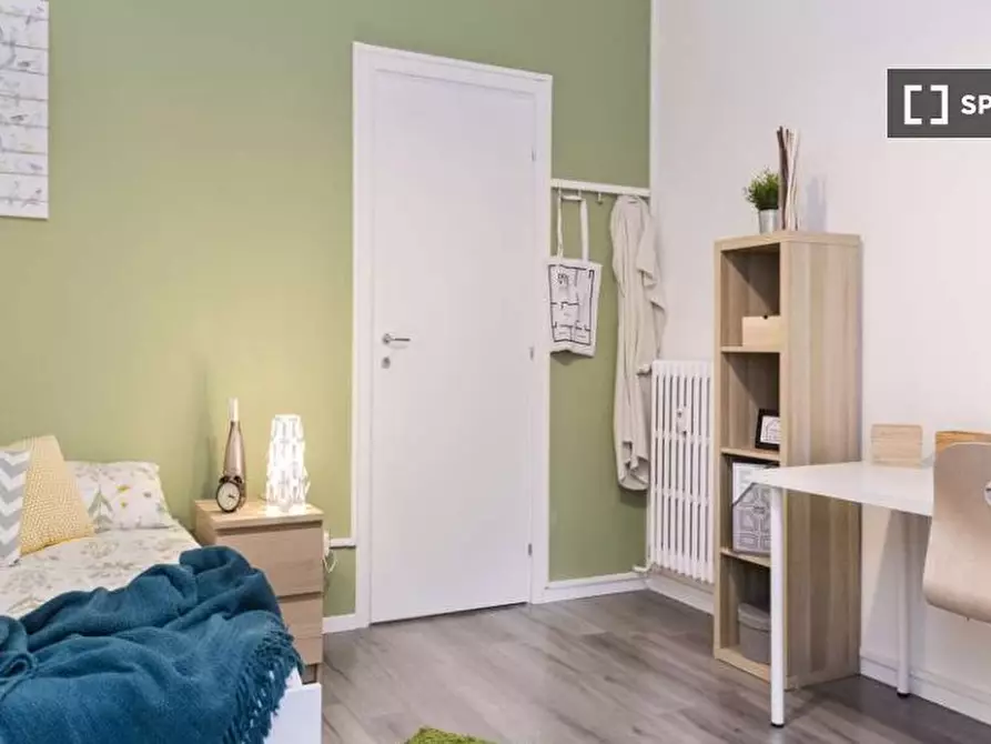 Immagine 3 di Camera condivisa in affitto  in Via Melchiorre Gioia a Milano