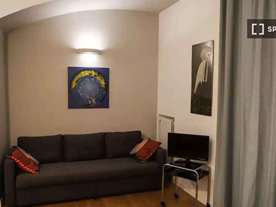 Immagine 2 di Appartamento in affitto  in Vico SS. Filippo e Giacomo a Napoli