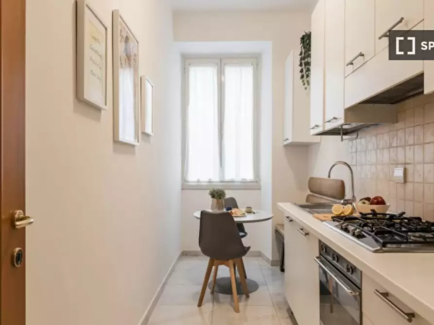 Immagine 7 di Appartamento in affitto  in Via Aldo Manuzio a Roma