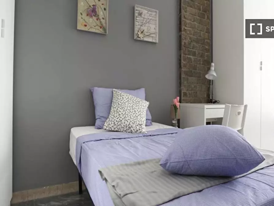 Immagine 5 di Camera condivisa in affitto  in Via Marcona a Milano