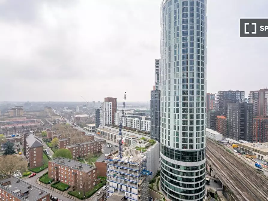 Immagine 12 di Appartamento in affitto  in Exchange Gardens a Lambeth