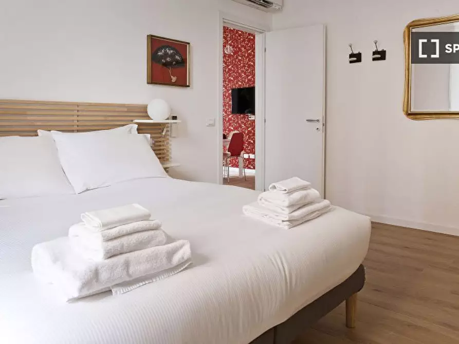 Immagine 9 di Appartamento in affitto  in Via Caretto a Milano