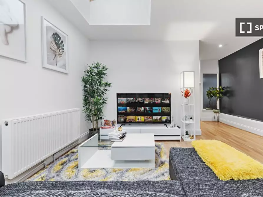 Immagine 5 di Appartamento in affitto  in Furley Rd a Camberwell