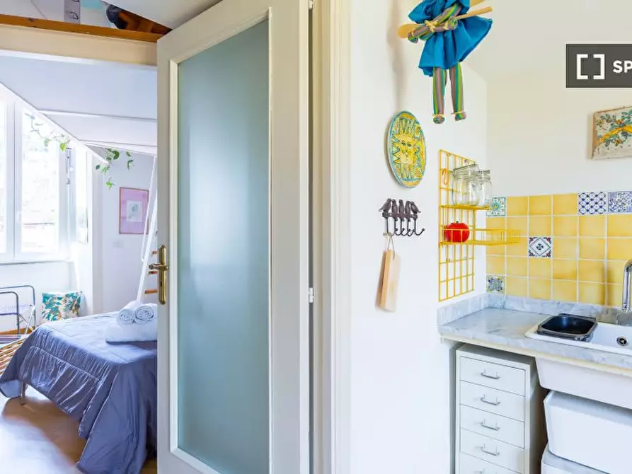 Immagine 9 di Appartamento in affitto  in Rampe Montemiletto a Napoli