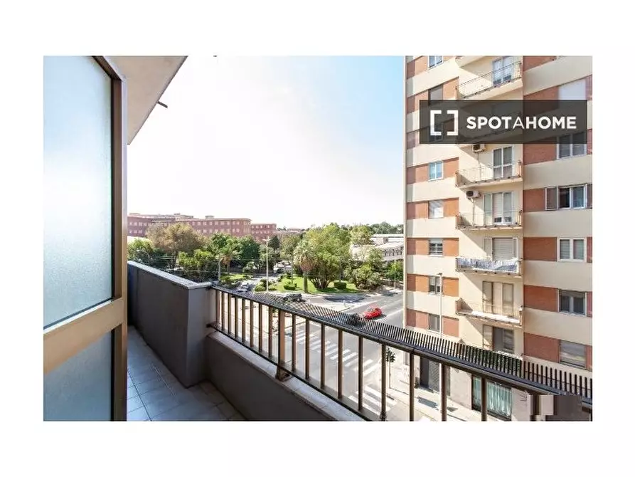 Immagine 8 di Camera condivisa in affitto  in Via dei Giudicati n a Cagliari