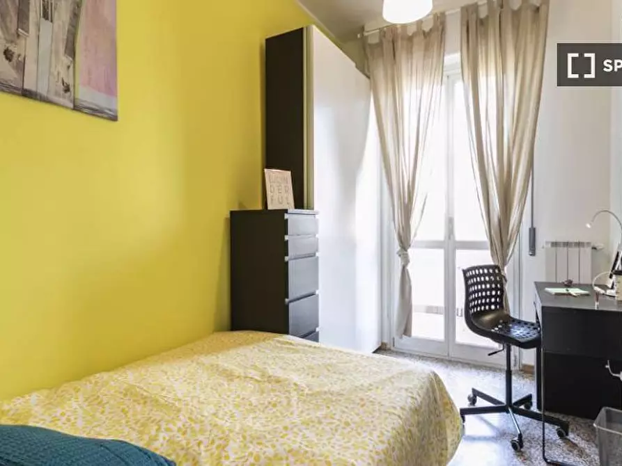 Immagine 2 di Camera condivisa in affitto  in Via della Capinera a Milano