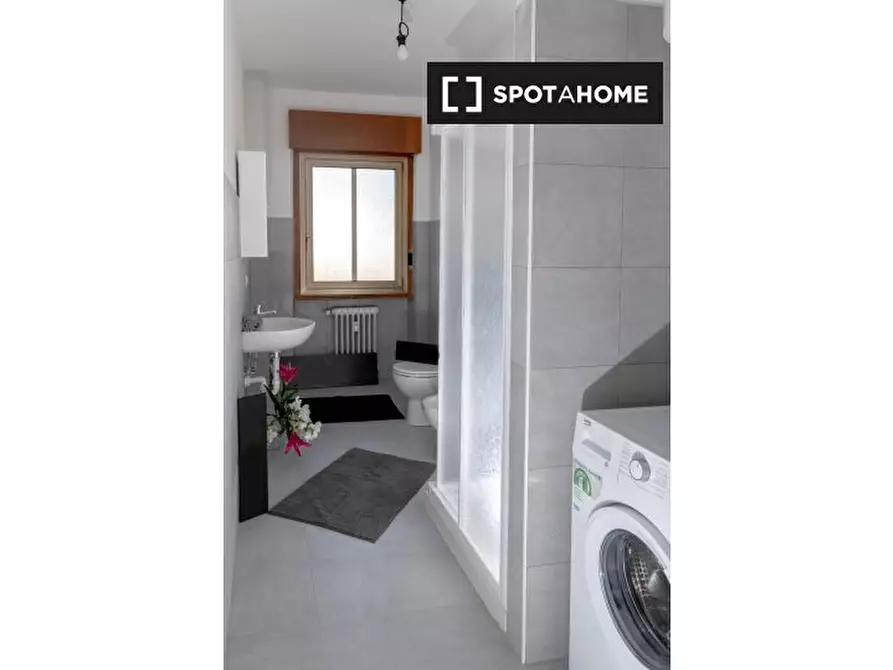 Immagine 8 di Camera condivisa in affitto  in Via Antonio Rosmini a Trento