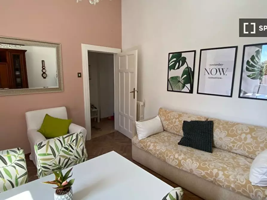 Immagine 13 di Appartamento in affitto  in Via la Spezia a Roma