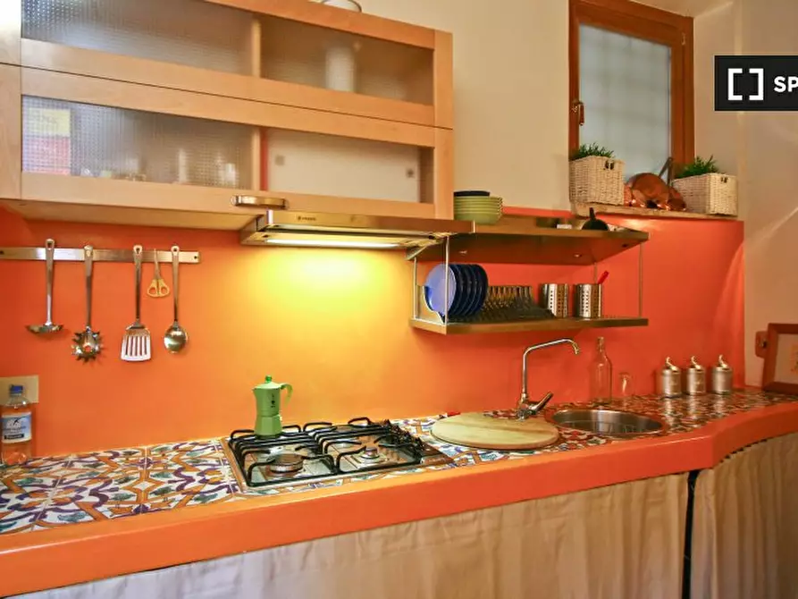 Immagine 6 di Appartamento in affitto  in Via della Scala, 00153 Roma RM, Italy a Roma