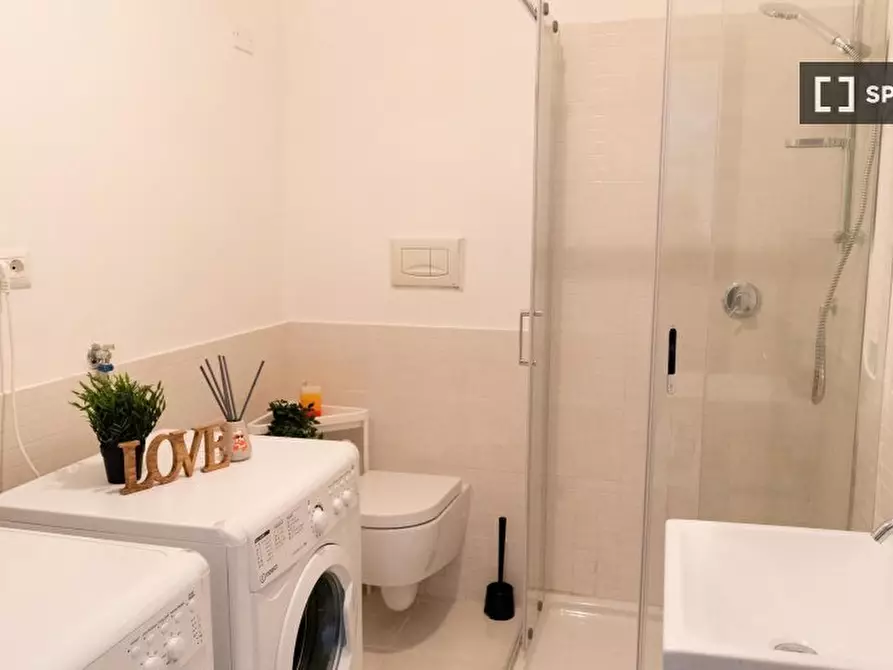 Immagine 6 di Camera condivisa in affitto  in Via Dante a Cagliari