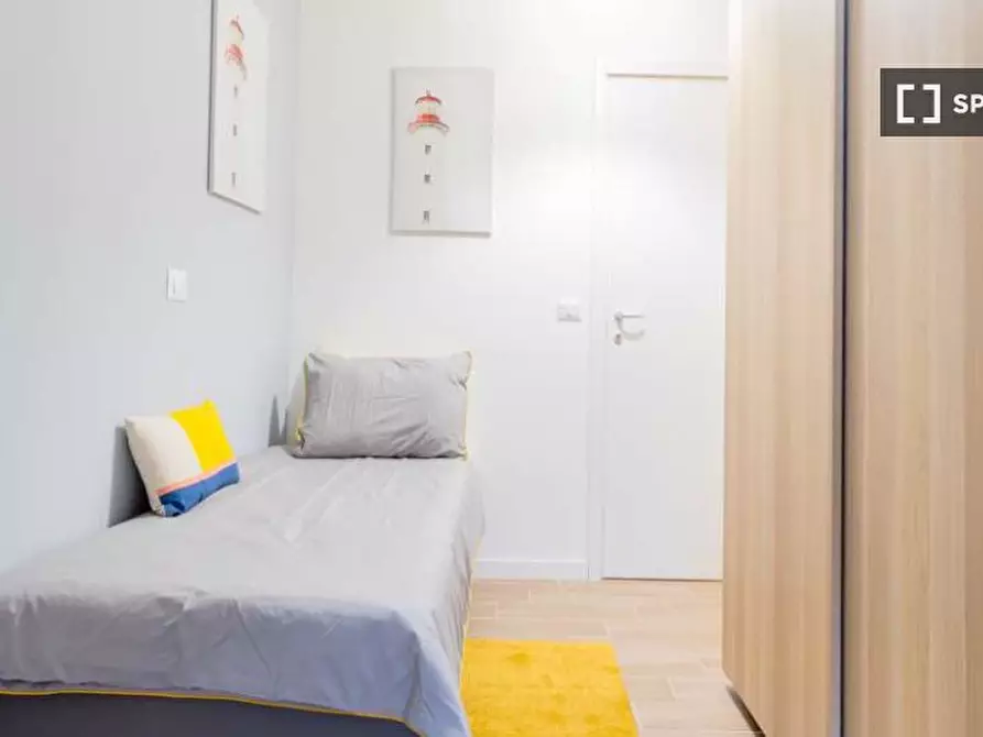 Immagine 4 di Camera condivisa in affitto  in Viale Alfredo Oriani a Bologna