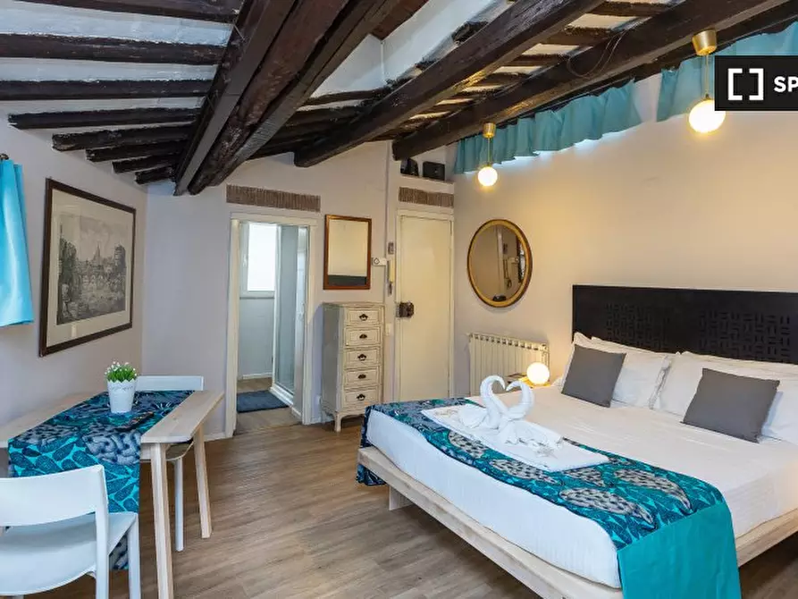 Immagine 4 di Appartamento in affitto  in Vicolo della Cancelleria a Roma