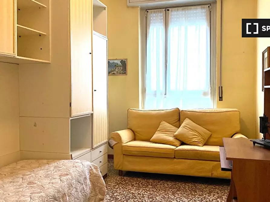 Immagine 2 di Camera condivisa in affitto  in Via Emanuele Kant a Milano