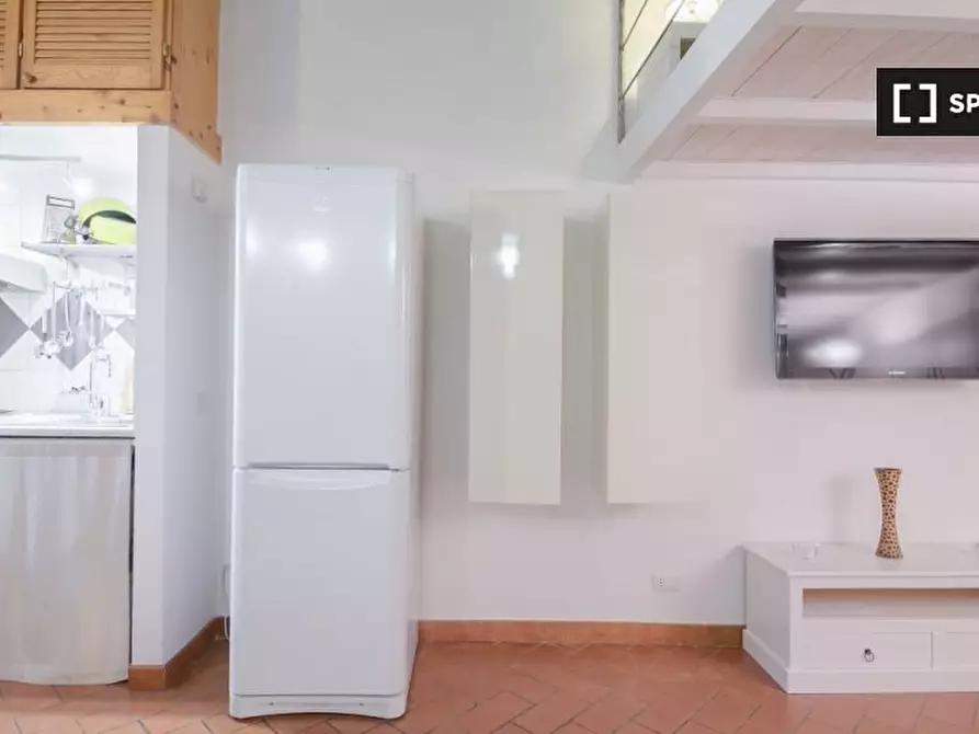 Immagine 8 di Appartamento in affitto  in Via di S. Niccolò a Firenze