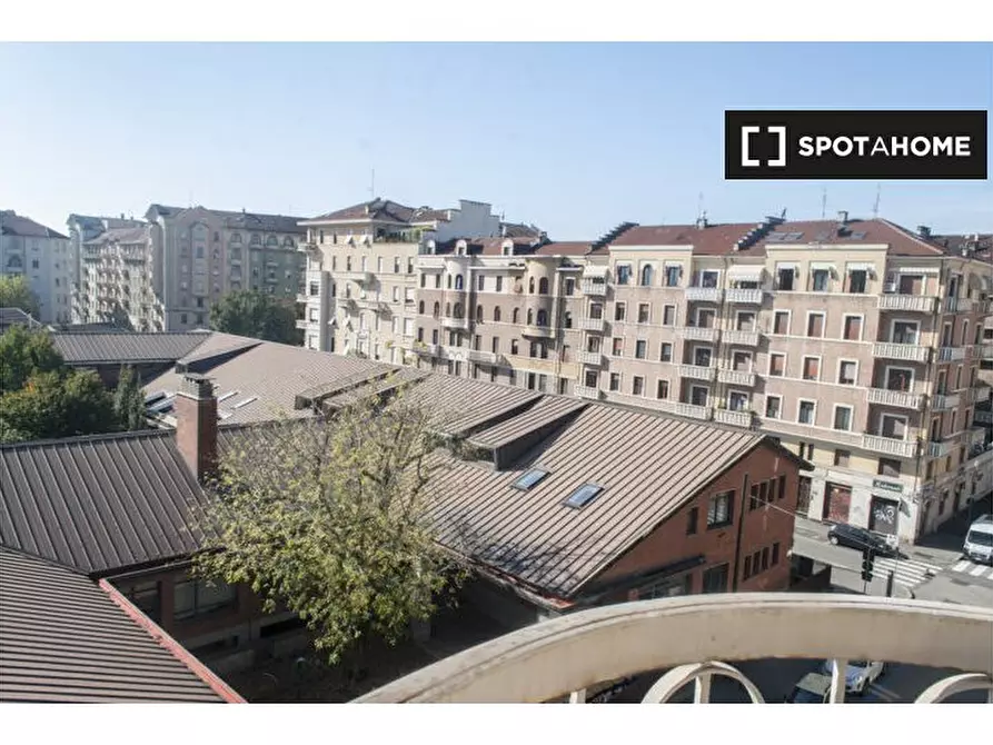 Immagine 12 di Camera condivisa in affitto  in Via Aldo Barbaro a Torino