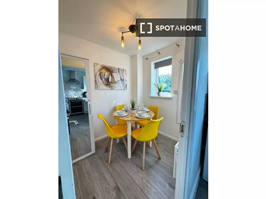 Immagine 8 di Appartamento in affitto  in Redford Close a Hounslow