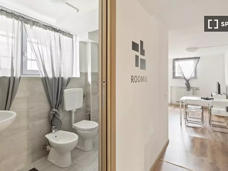 Immagine 12 di Camera condivisa in affitto  in Via Ernesto Breda a Milano