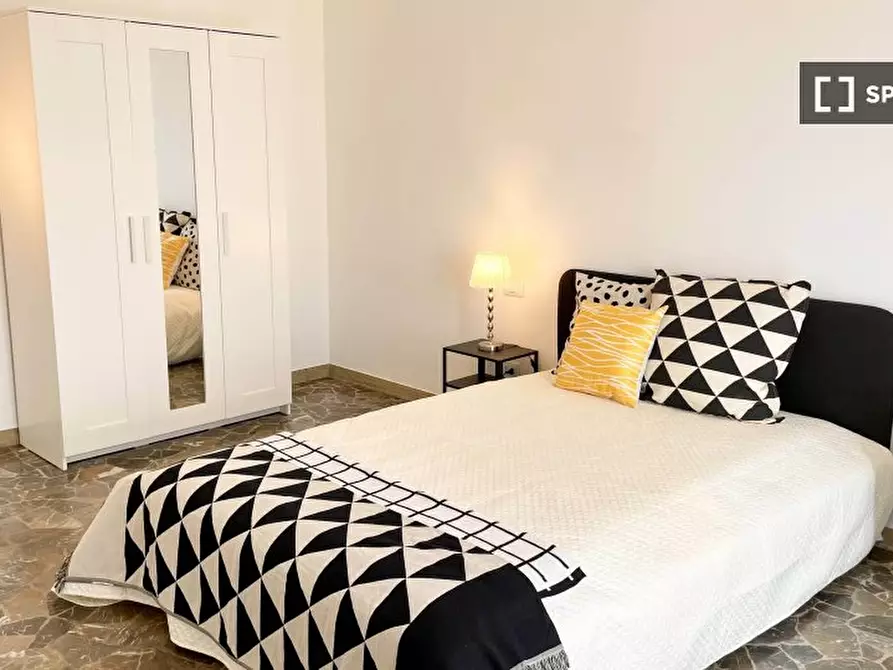 Immagine 3 di Camera condivisa in affitto  in VIA Q. SELLA (4) a Firenze