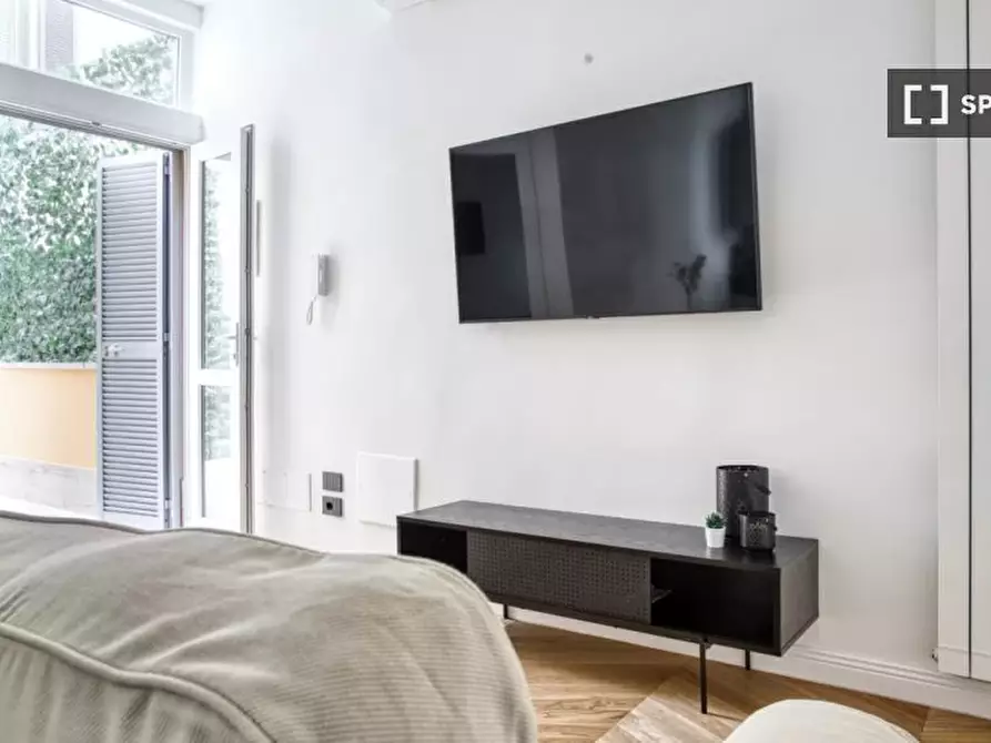 Immagine 7 di Appartamento in affitto  in Via Aminto Caretto a Milano