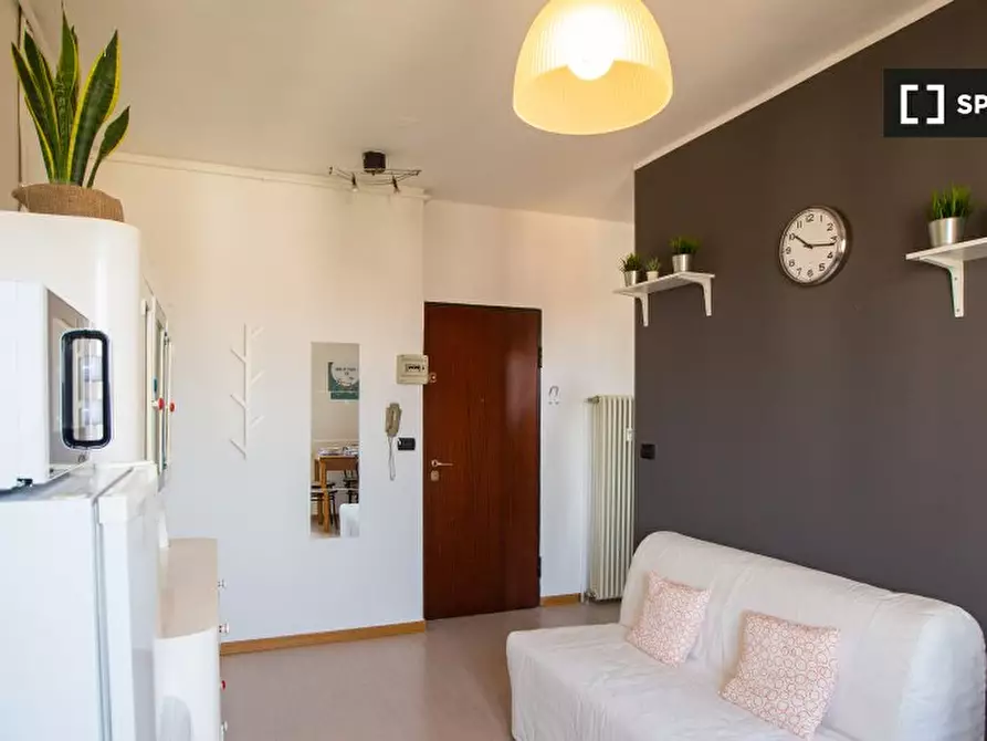 Immagine 3 di Ufficio in affitto  in Via Antonio Sacchini a Milano