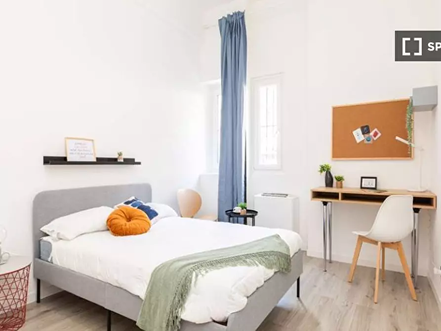 Immagine 2 di Camera condivisa in affitto  in Via Col di Lana a Milano