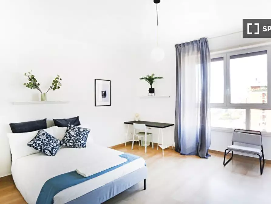 Immagine 2 di Camera condivisa in affitto  in Viale Tibaldi a Milano