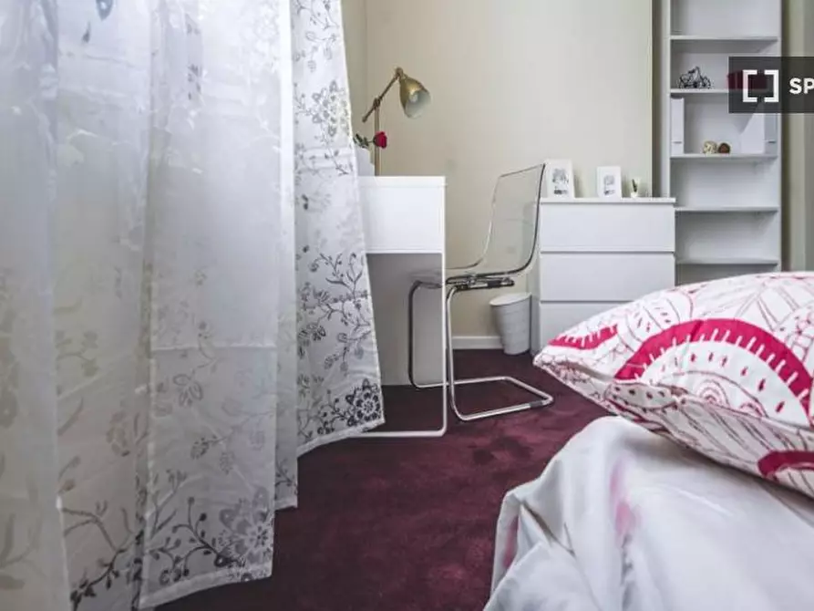 Immagine 3 di Camera condivisa in affitto  in Viale Nazario Sauro a Milano