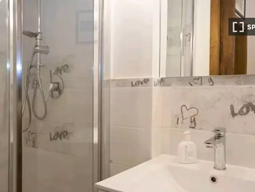 Immagine 9 di Appartamento in affitto  in Via Faenza a Firenze