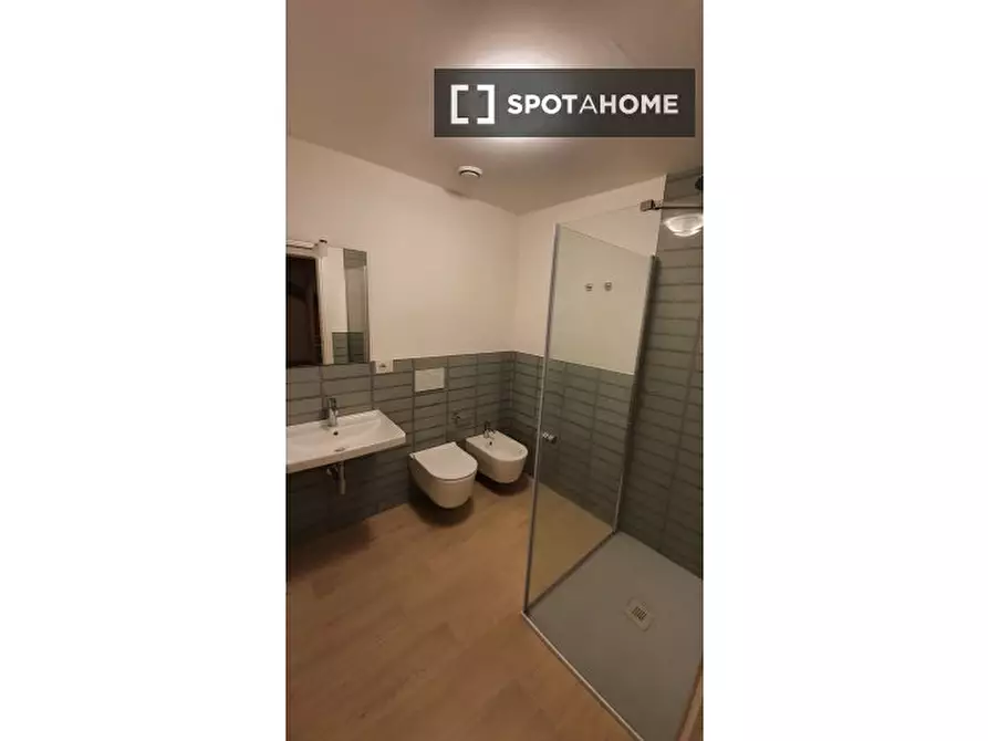 Immagine 9 di Appartamento in affitto  in Via Garian a Milano