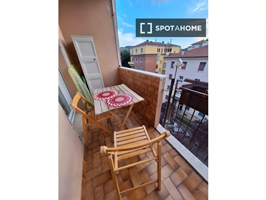 Immagine 19 di Camera condivisa in affitto  in Via Giuseppe Albini a Bologna
