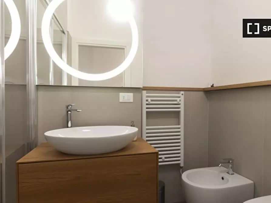 Immagine 11 di Appartamento in affitto  in Borgo S. Frediano a Firenze