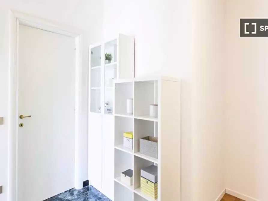 Immagine 18 di Camera condivisa in affitto  in Viale Emilio Caldara a Milano